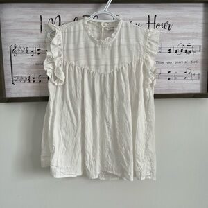 Chic Ruffled Ivory Blouse